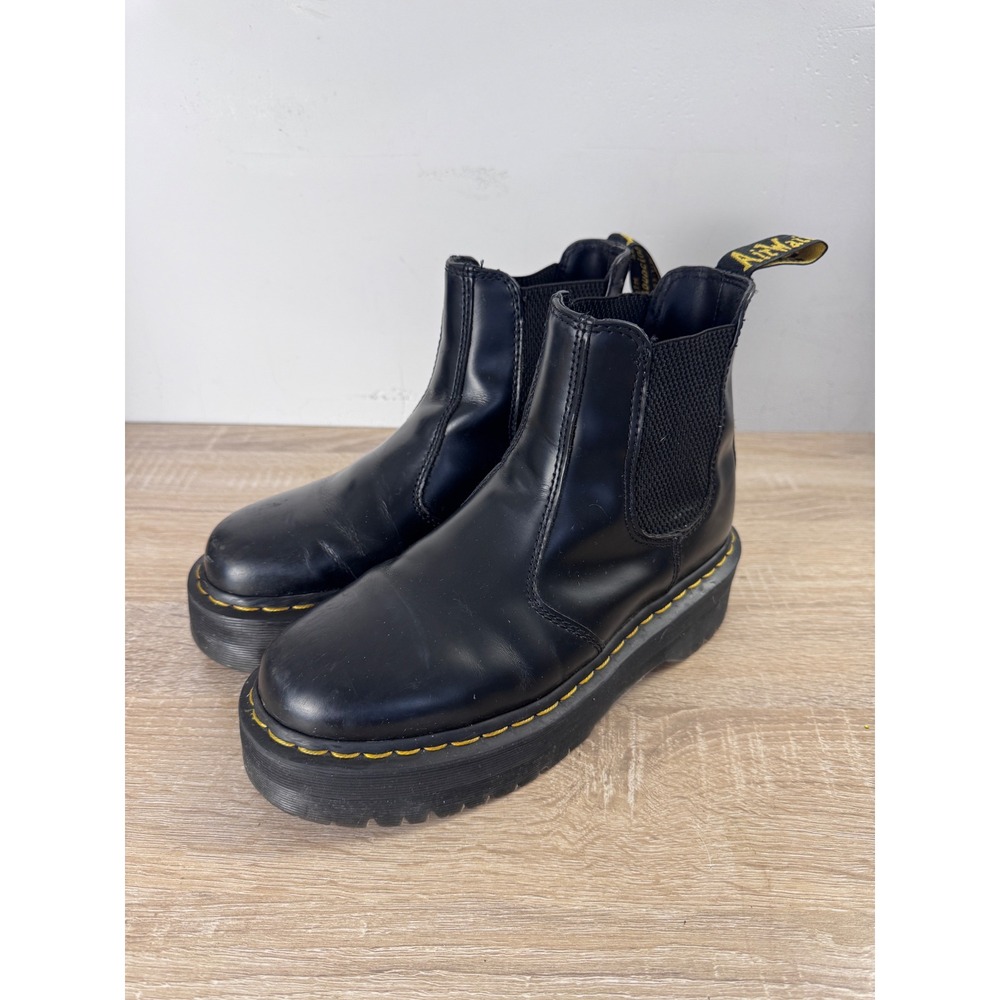 Dr. Martens 2976 Quad Platform Chelsea Boots Black Leather Womens 8 Mens 7